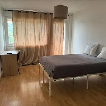 M64*marquer* Joli Chambre Apartment Annemasse
